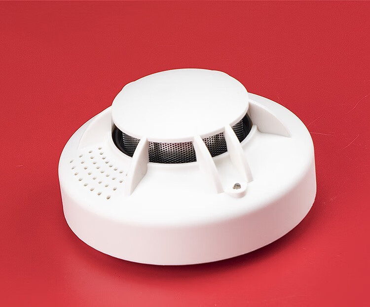光電感煙火災(zāi)探測報(bào)警器物聯(lián)卡帶來了高效報(bào)警
